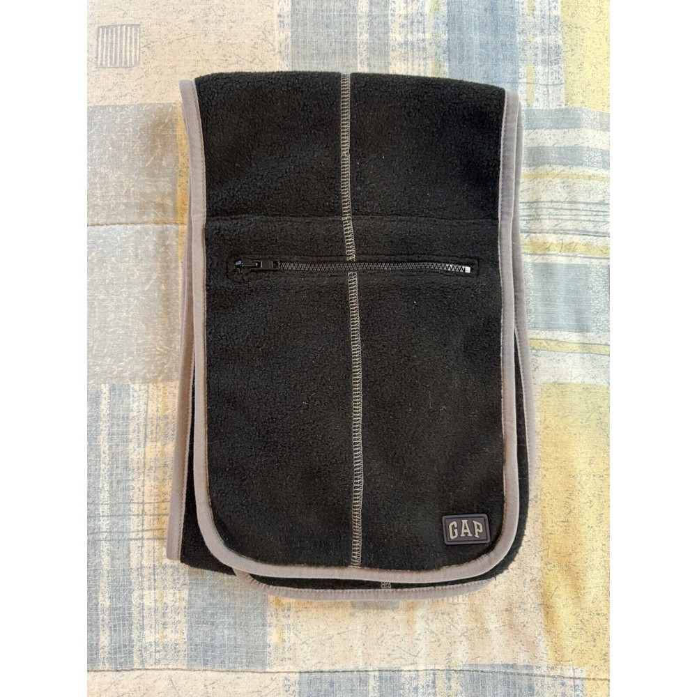 GAP Scarf Black Zipper Gray Accents One Size